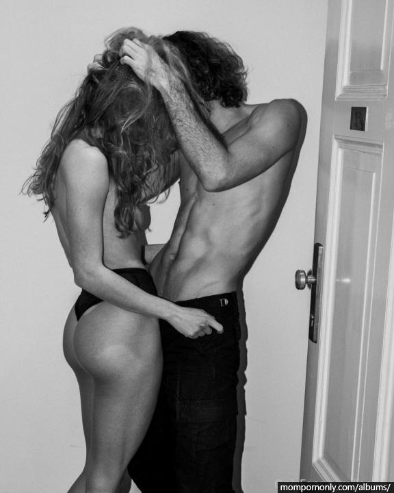 Amateur-Paar Leolulu Sexuelle und private Fotos von ihren Liebesspielen Part 2 n°13