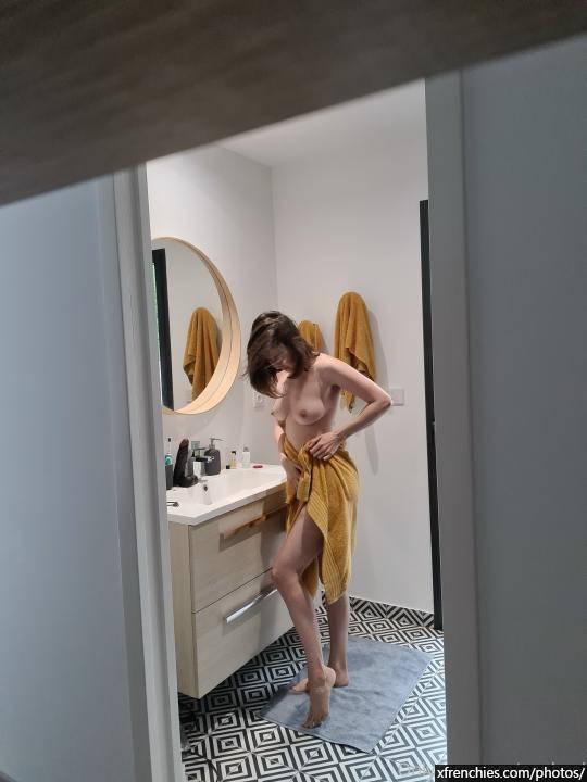 Sexy Leak-Fotos von der schönen Französin Nephael Teil 5 n°5